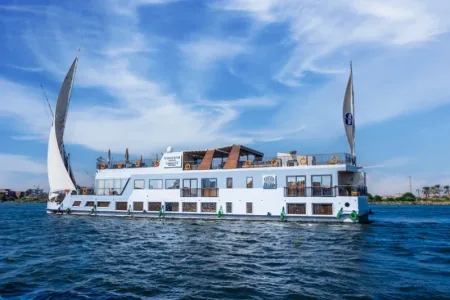 Sonesta Dahabeya Amirat II di Lusso